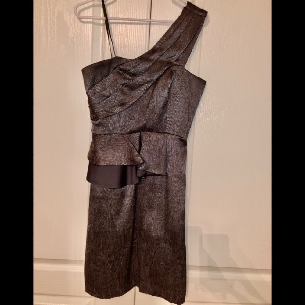 Max and Cleo gray cocktail dress - size 4